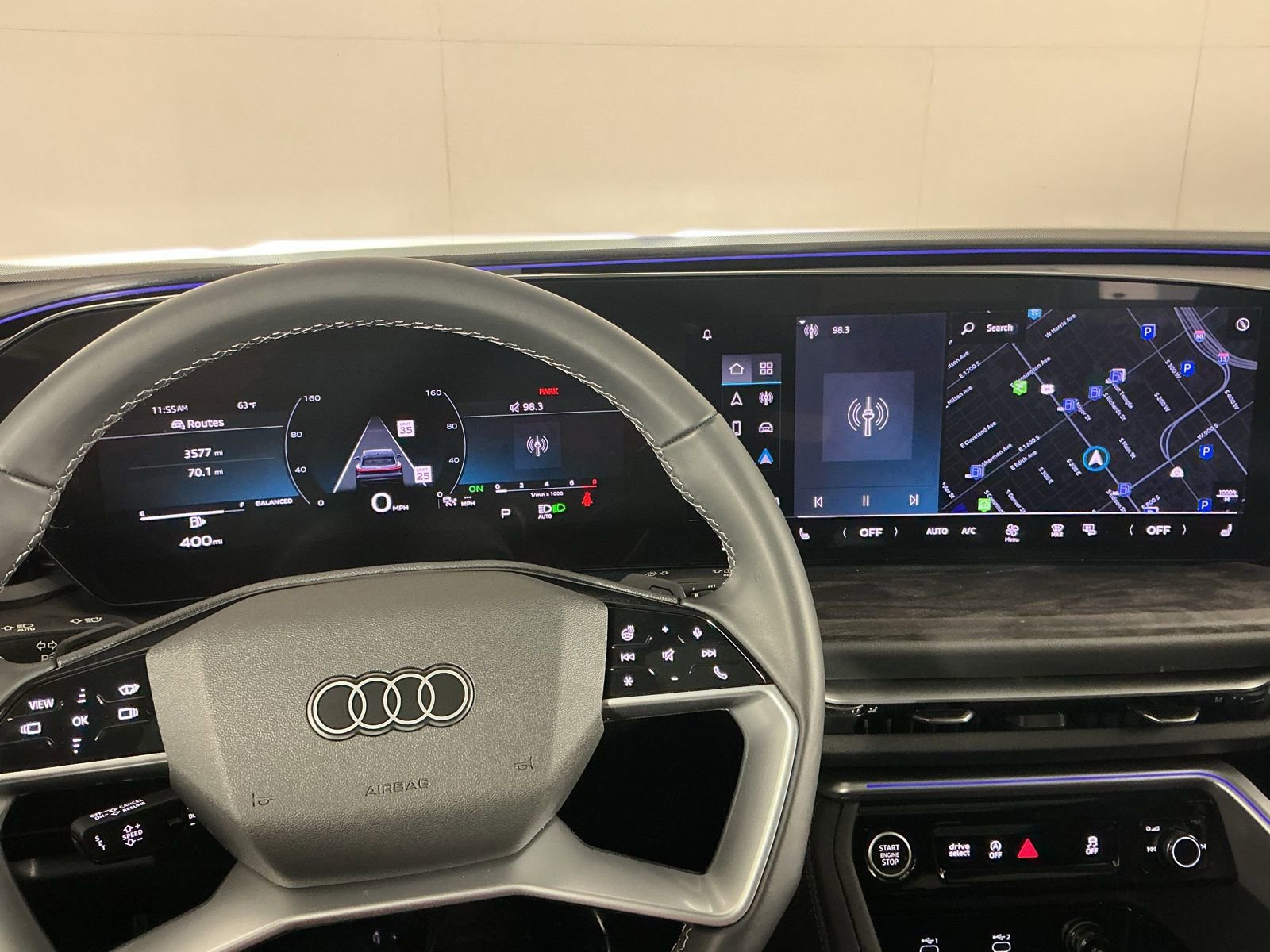 Used 2025 Audi Q5 Premium Plus w/ Premium Plus image 12