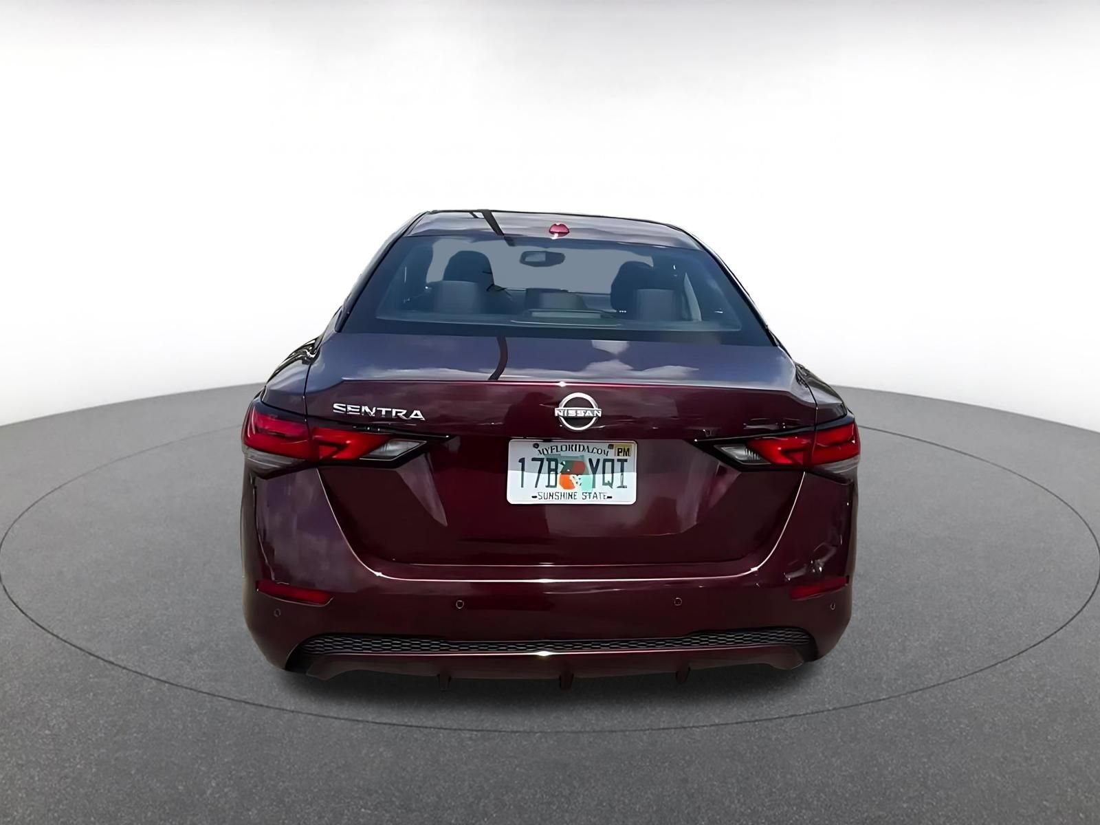 Used 2025 Nissan Sentra SV FWD image 11