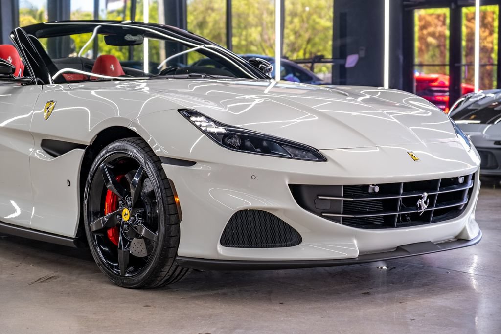 Used 2023 Ferrari Portofino M RWD image 16