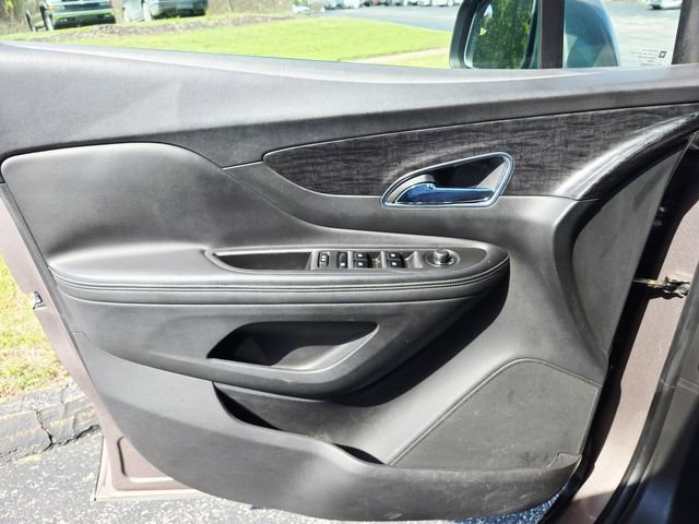 Used 2014 Buick Encore FWD image 29