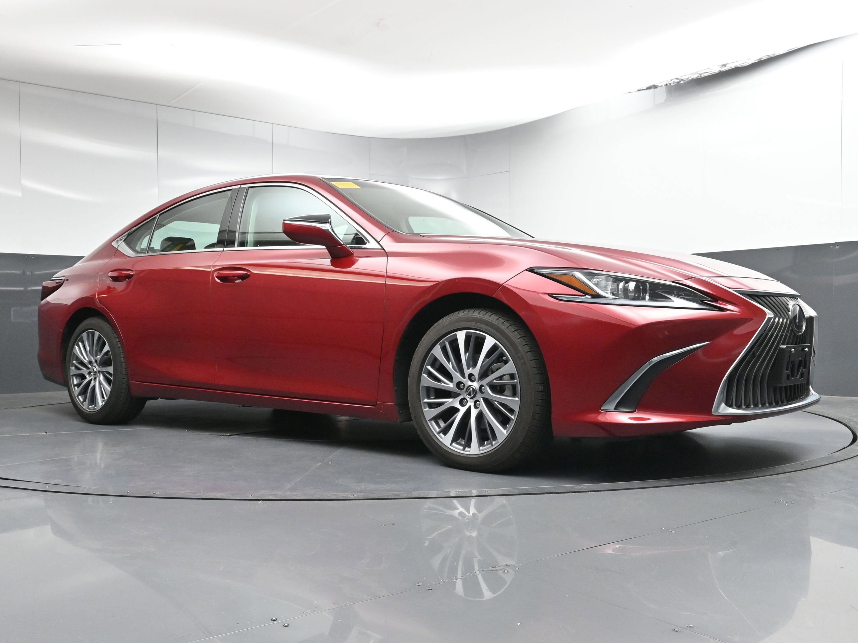 Used 2019 Lexus ES 350 image 25