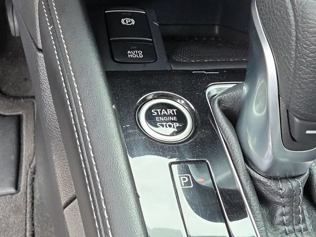 Certified 2024 Nissan Kicks SR w/ SR Premium Package FWD image 26