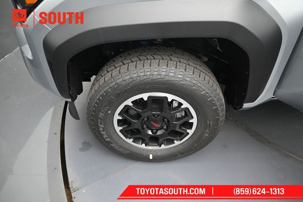 New 2026 Toyota Tacoma TRD Off-Road w/ TRD Off Road Premium Package AWD/4WD image 38