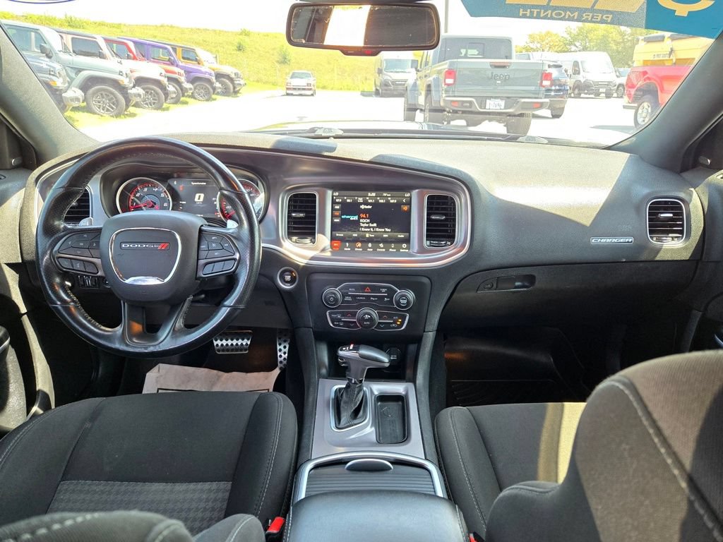 Used 2019 Dodge Charger Scat Pack RWD image 16