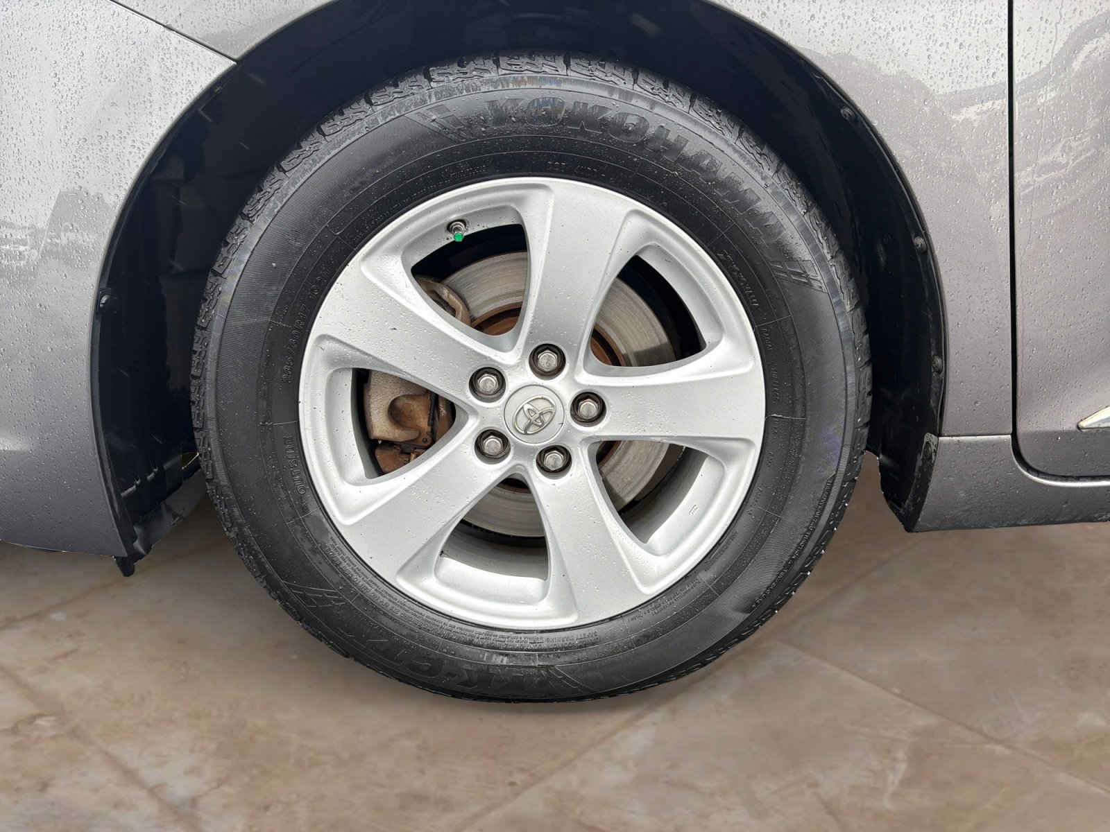 Used 2015 Toyota Sienna LE image 24