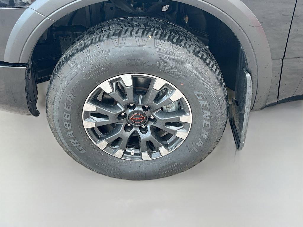 Used 2024 Nissan Titan PRO-4X w/ Pro-4x Convenience Package AWD/4WD image 31