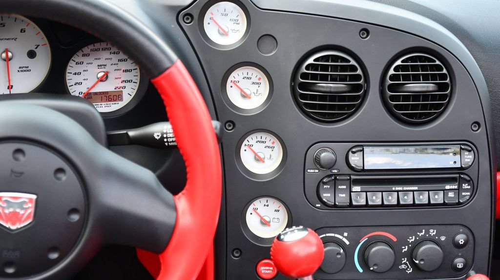 Used 2005 Dodge Viper SRT-10 w/ Mamba Edition Group RWD image 60
