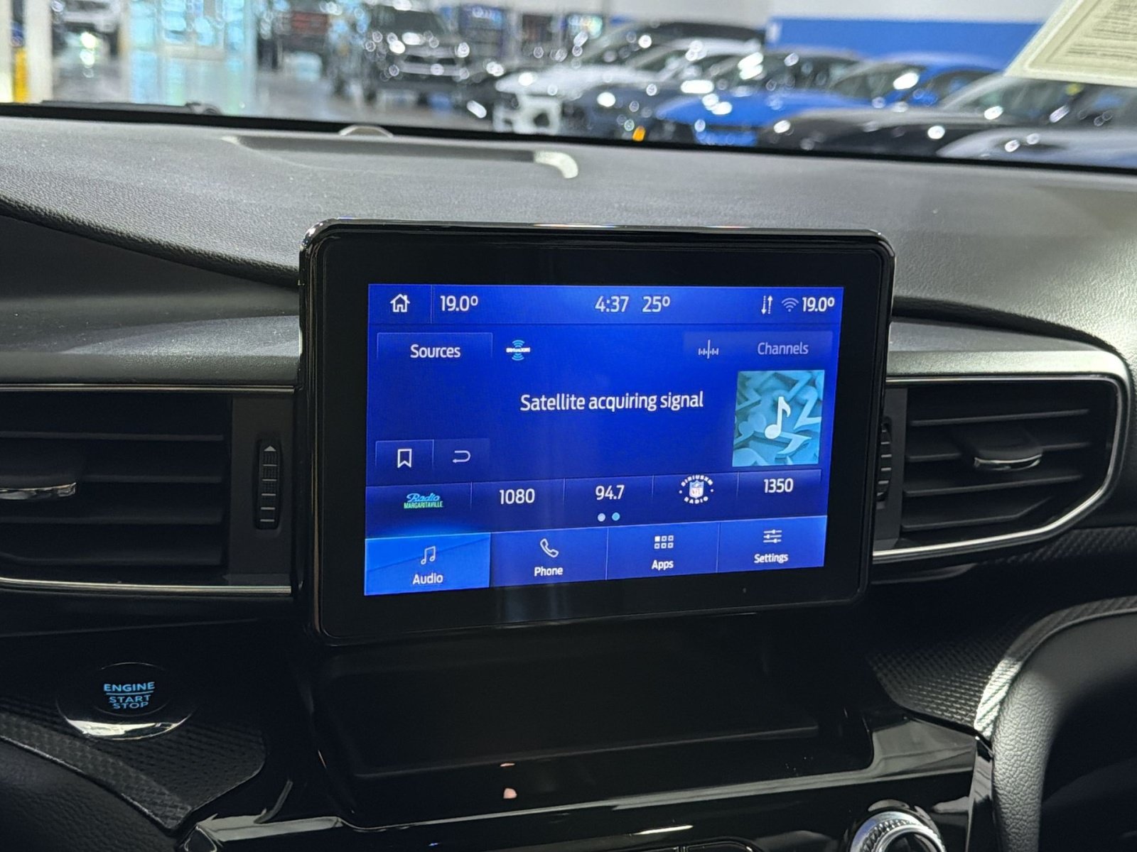 Used 2022 Ford Explorer ST AWD/4WD image 37