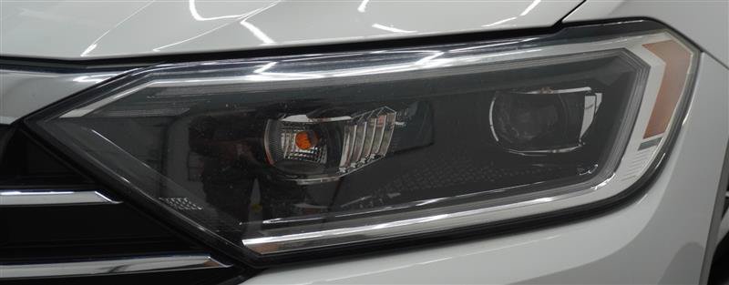 Used 2020 Volkswagen Jetta SEL Premium FWD image 32
