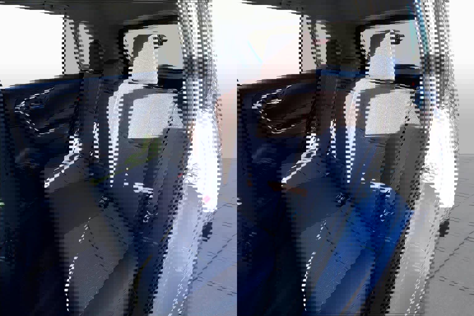 Certified 2025 Toyota RAV4 XLE w/ Convenience Package image 20