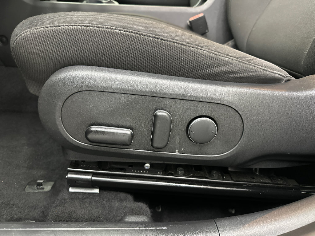 Used 2025 Hyundai Kona SEL AWD/4WD image 10