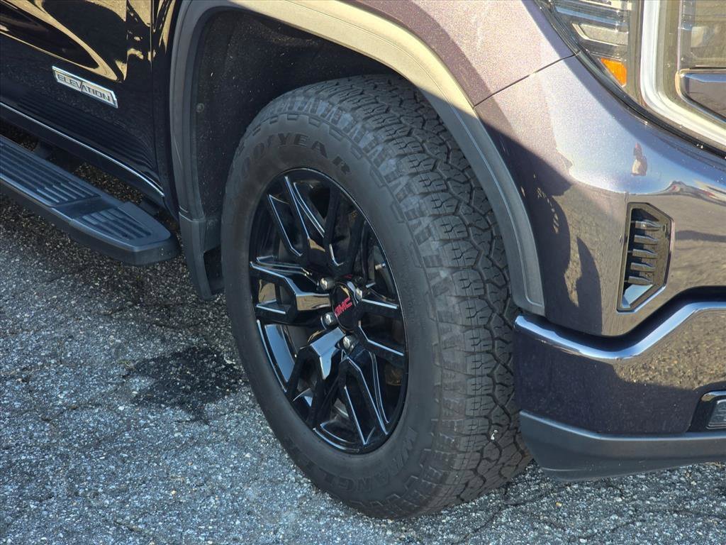 Used 2022 GMC Sierra 1500 Elevation AWD/4WD image 17