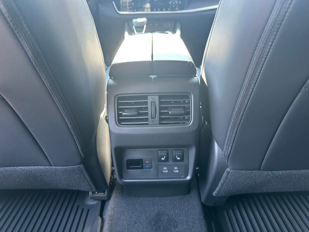 New 2026 Nissan Rogue Platinum w/ Platinum Premium Package image 21