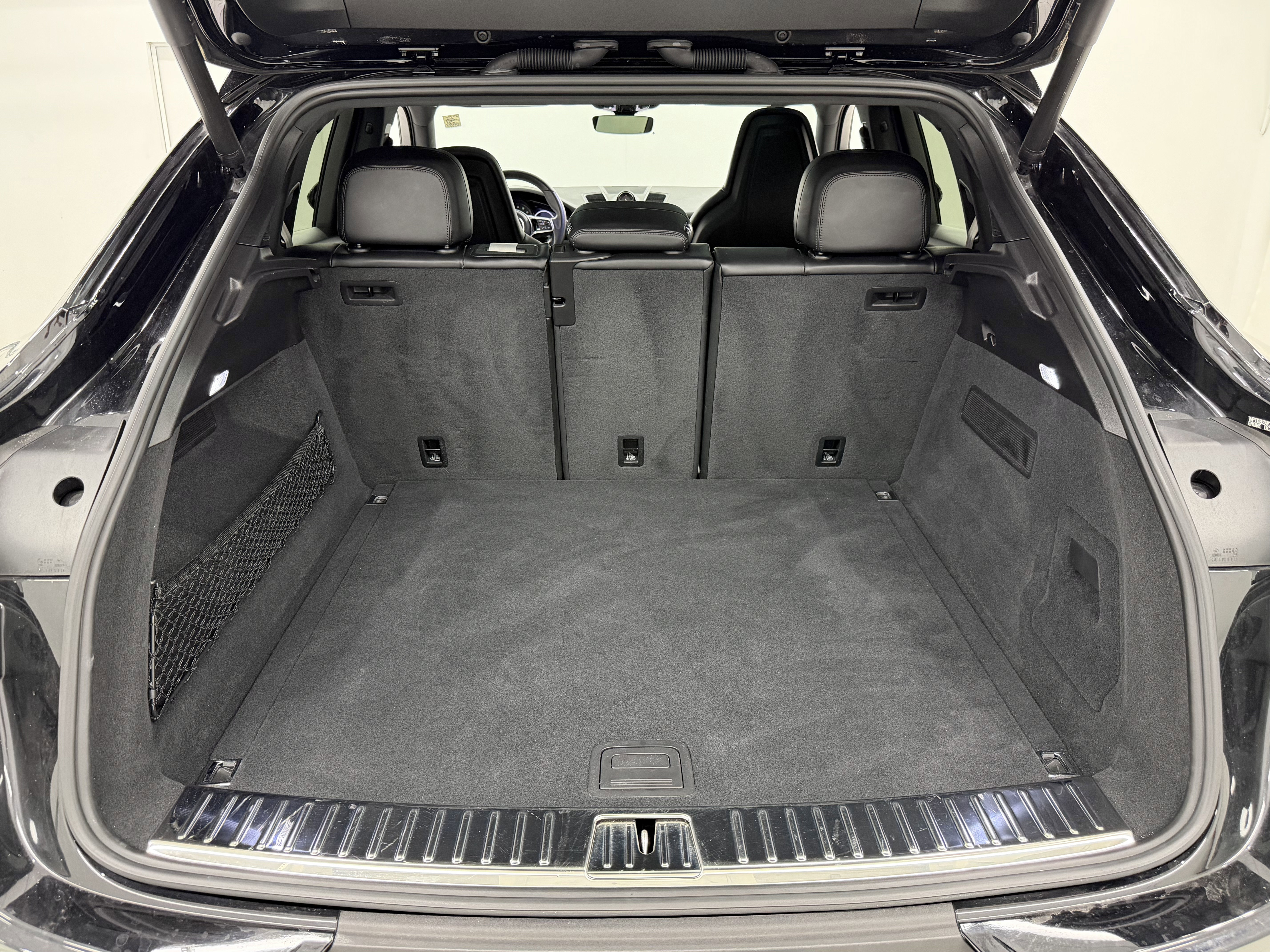 Certified 2022 Porsche Cayenne S image 64