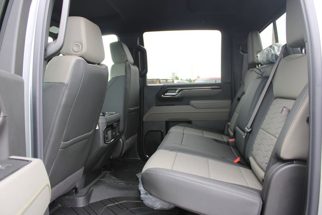 New 2026 Chevrolet Silverado 2500 ZR2 w/ LPO, Dark Essentials Package AWD/4WD image 27