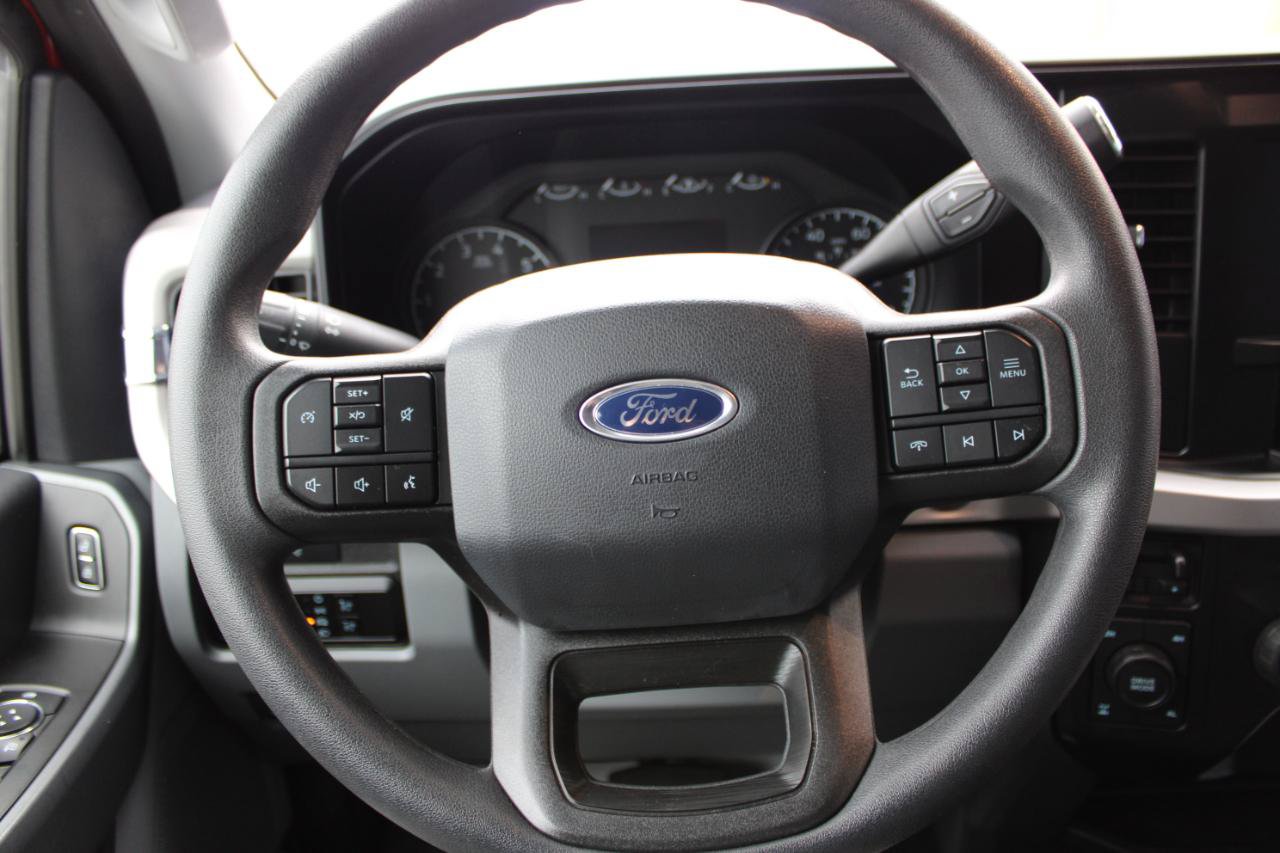 Used 2023 Ford F250 XL w/ STX Appearance Package AWD/4WD image 18