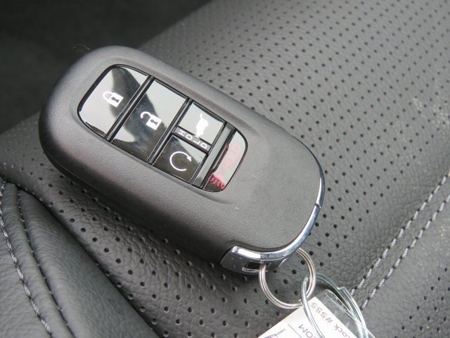 Used 2024 Honda CR-V EX-L image 8
