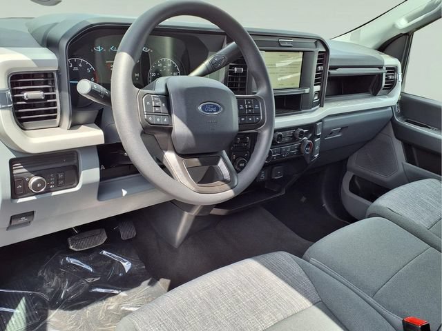 New 2026 Ford F250 XLT w/ FX4 Off-Road Package AWD/4WD image 6