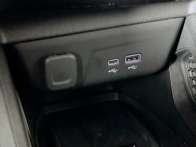 Used 2024 Chevrolet TrailBlazer LT w/ Convenience Package FWD image 20