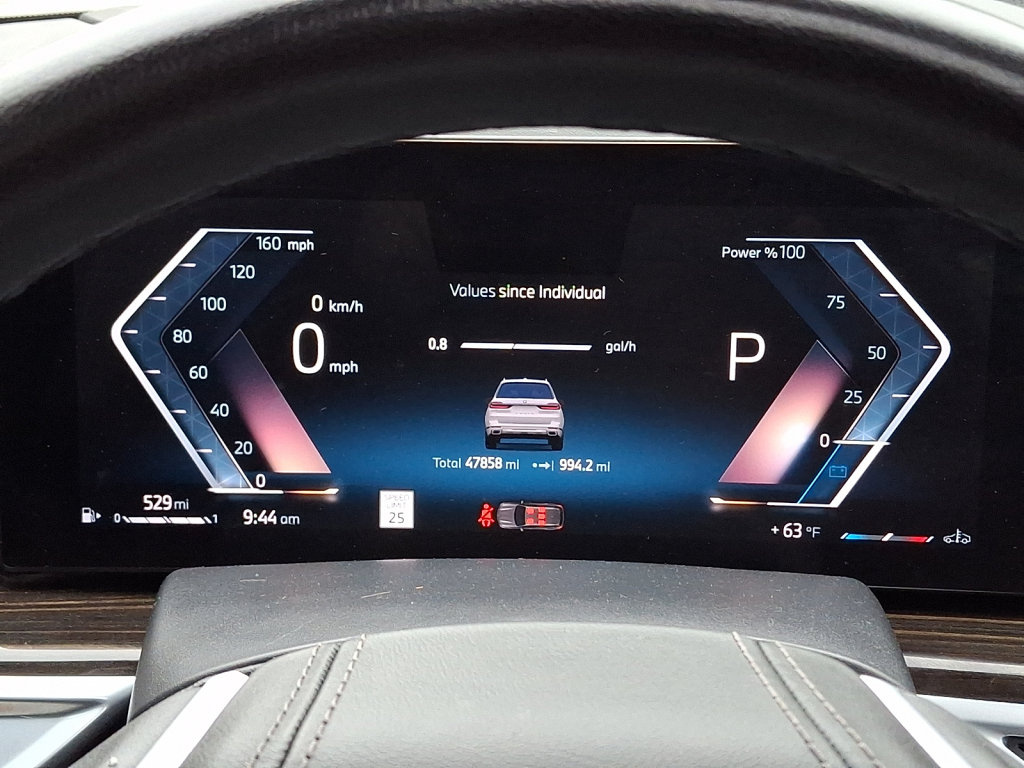 Used 2025 BMW X7 xDrive40i AWD/4WD image 23