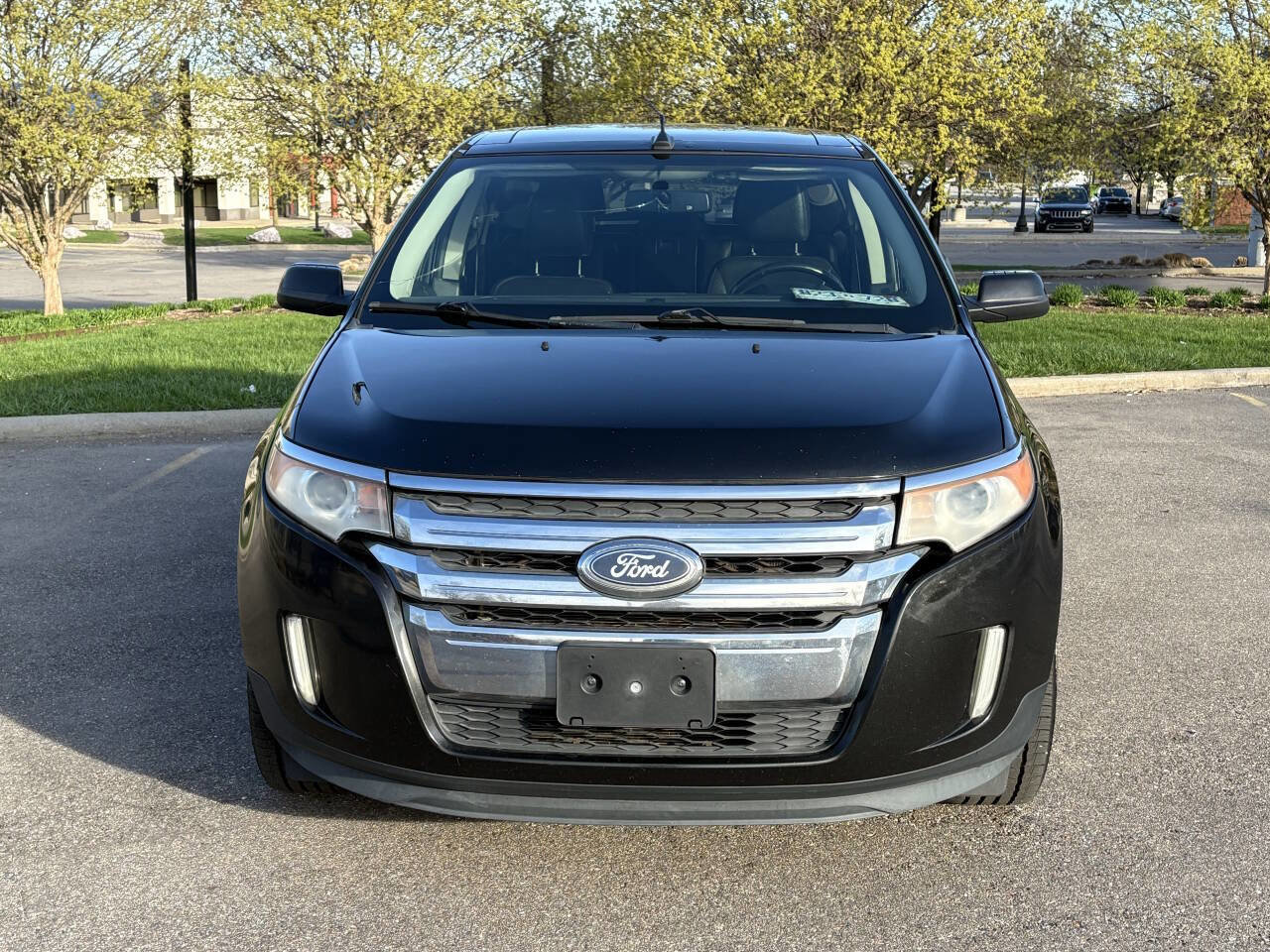 Used 2011 Ford Edge Limited w/ Canadian Touring Pkg FWD image 4