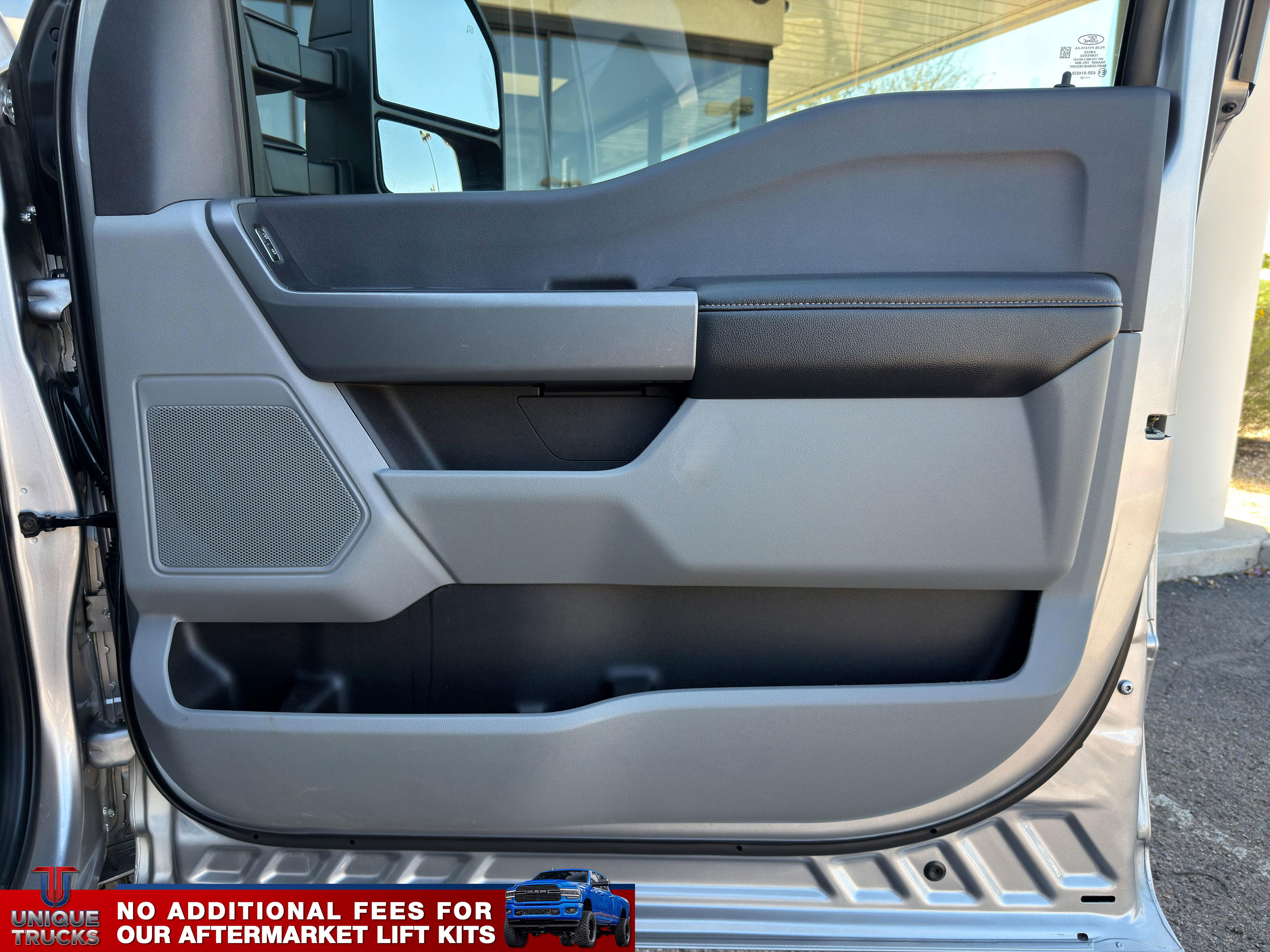 Used 2023 Ford F350 XLT image 28