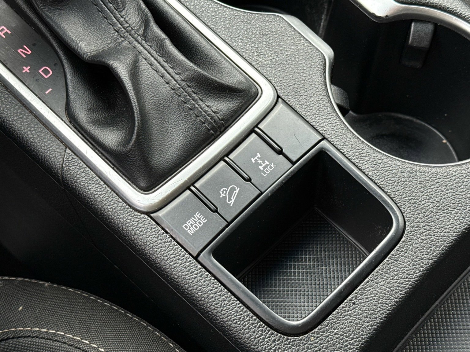 Used 2020 Kia Sportage LX image 20