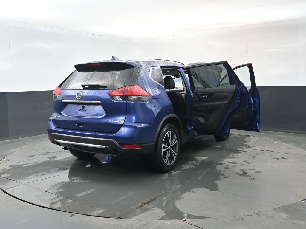 Used 2018 Nissan Rogue SL image 33