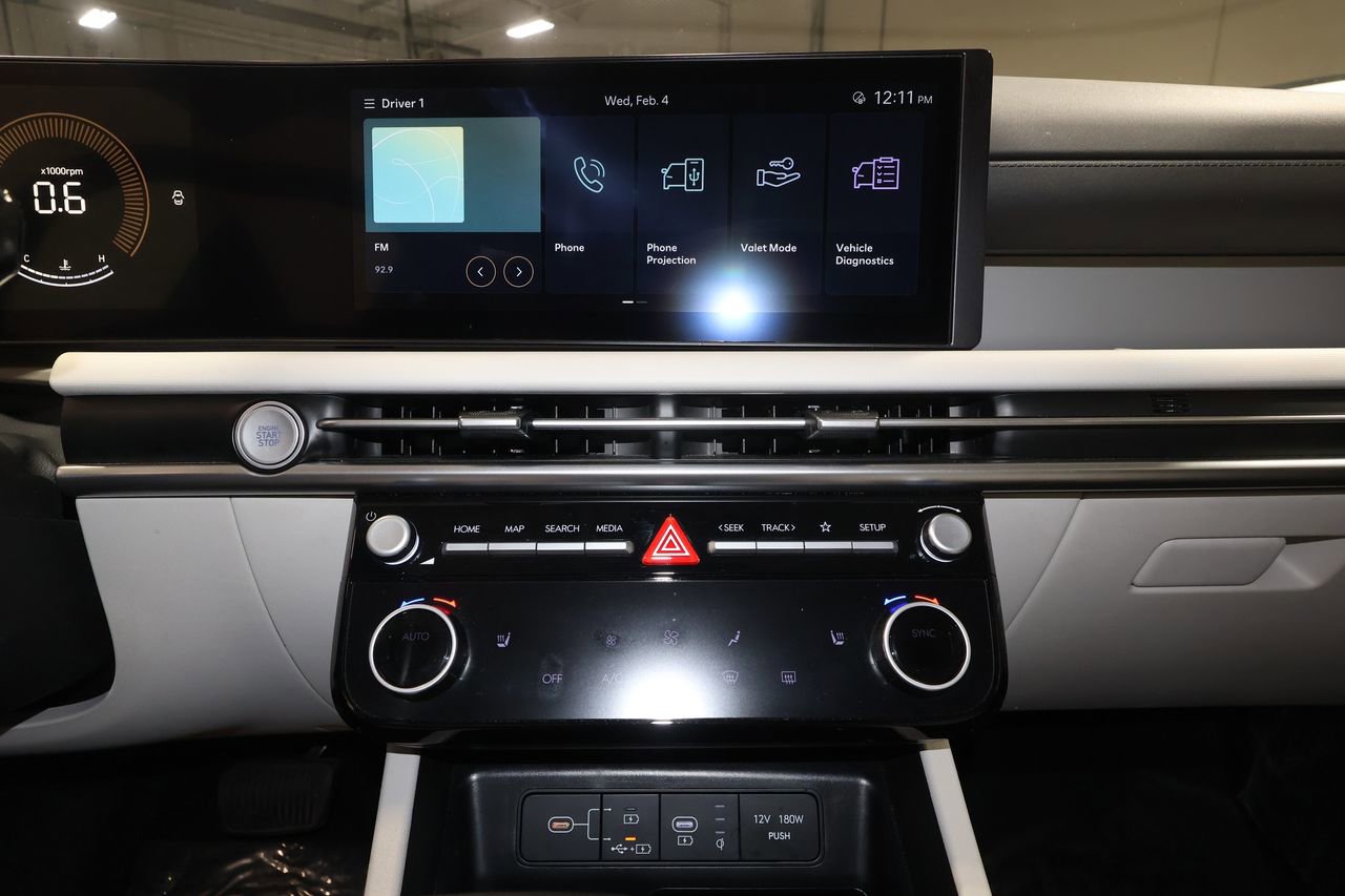 Used 2025 Hyundai Tucson SEL image 16