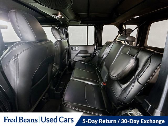 Used 2023 Jeep Wrangler Unlimited Sahara AWD/4WD image 30