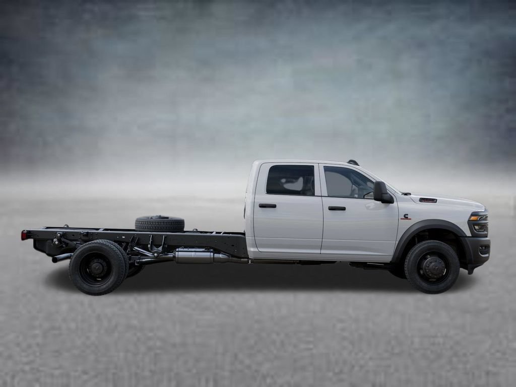 New 2026 RAM 5500 Tradesman AWD/4WD image 21