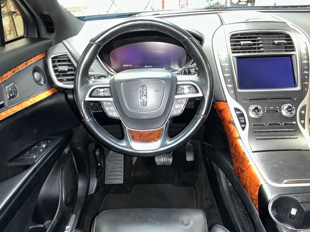 Used 2020 Lincoln Nautilus Reserve w/ Equipment Group 201A image 21