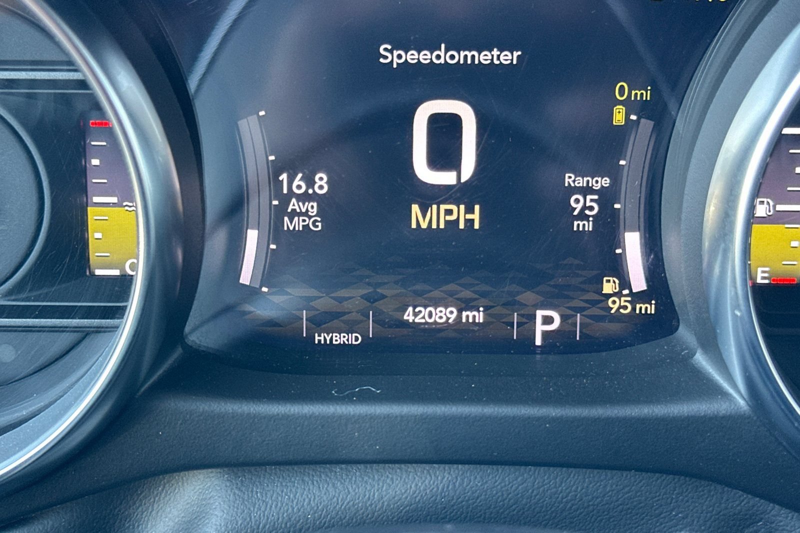 Used 2022 Jeep Wrangler Unlimited Sahara AWD/4WD image 36