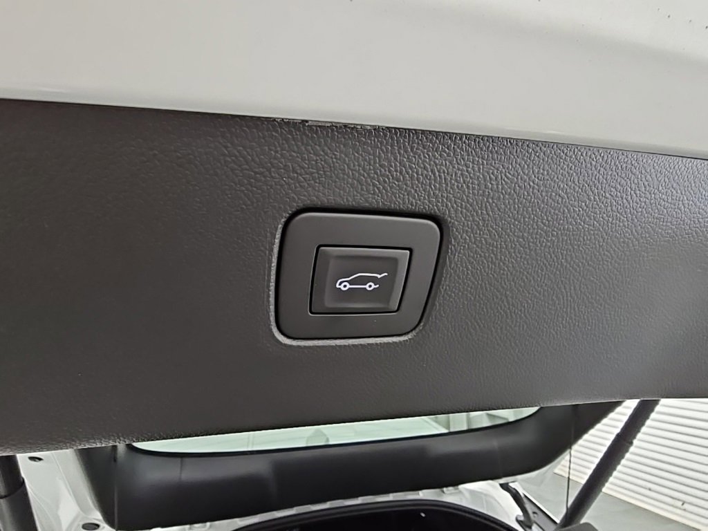 New 2025 Buick Envista Preferred w/ Convenience I Package image 32
