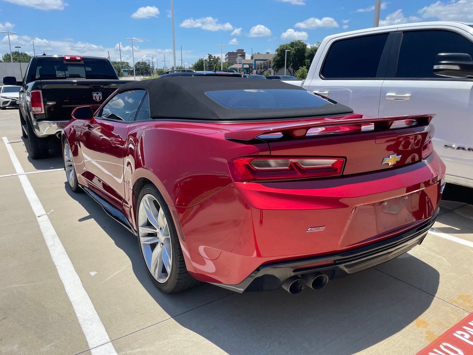 Used 2017 Chevrolet Camaro SS RWD image 6