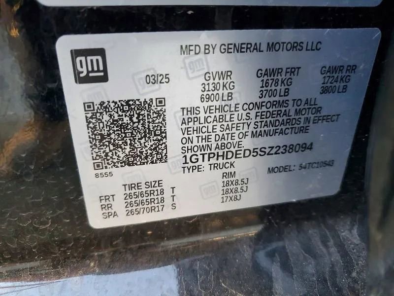 Used 2025 GMC Sierra 1500 SLT image 10