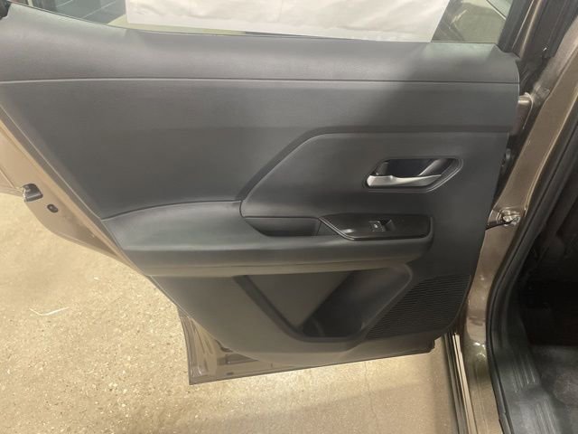 New 2026 Nissan Kicks SR w/ Cold Weather Package image 26