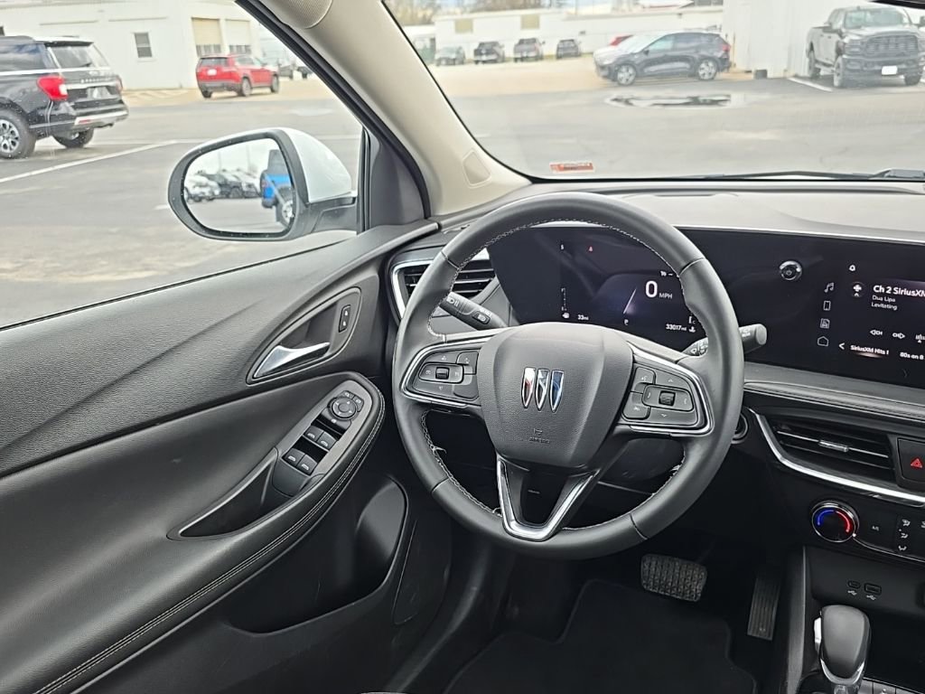 Used 2025 Buick Encore GX Preferred image 12