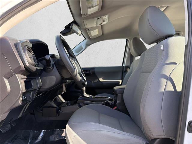 Used 2018 Toyota Tacoma SR w/ SR Convenience Package image 11