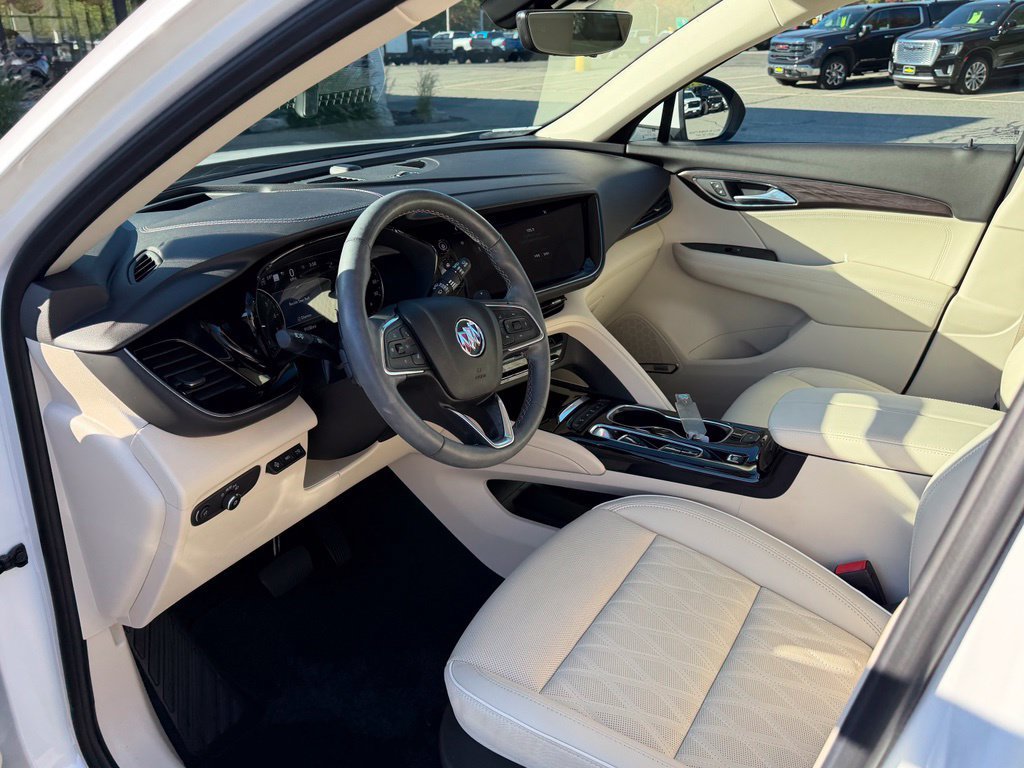 Used 2023 Buick Envision Avenir AWD/4WD image 22
