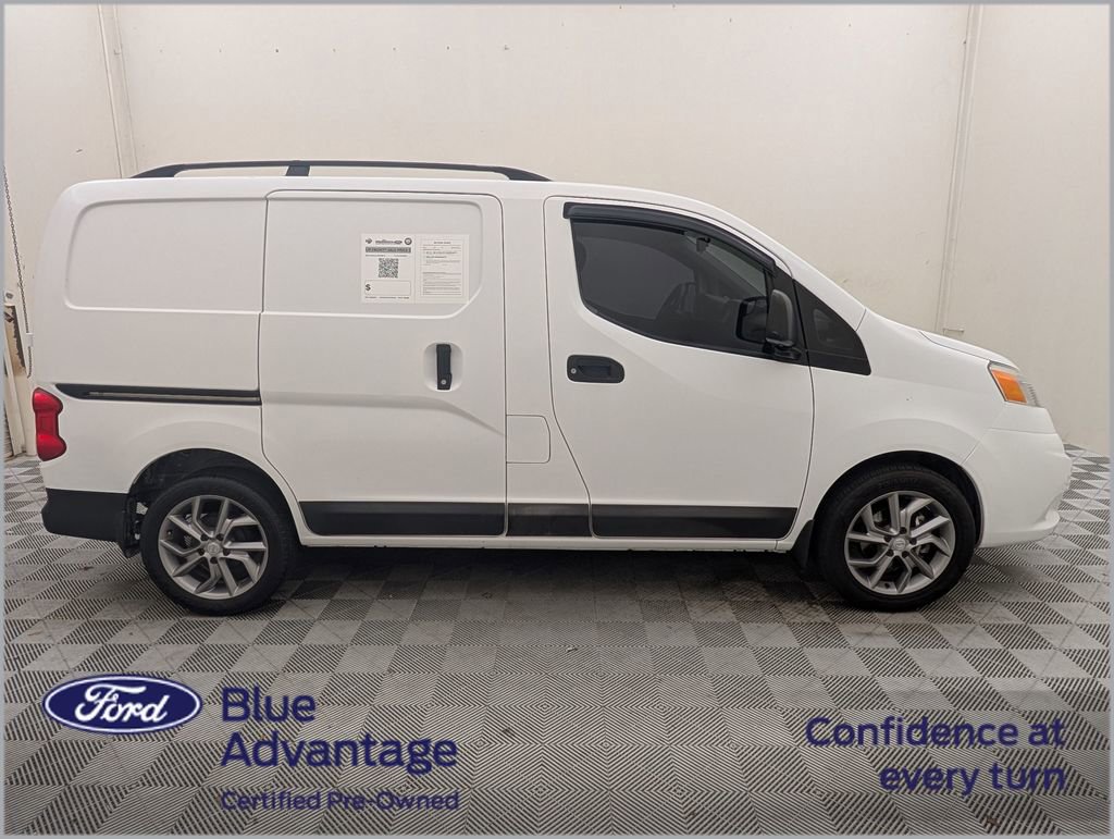 Used 2019 Nissan NV200 S w/ Back Door Glass Package FWD image 2