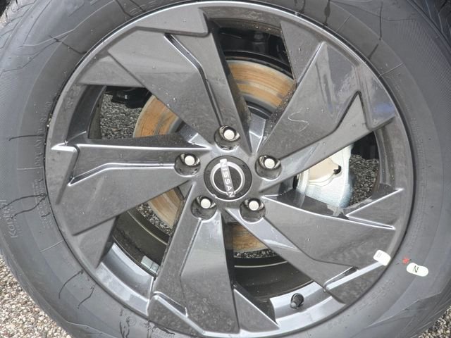 New 2026 Nissan Rogue SV w/ Cold Weather Package image 9