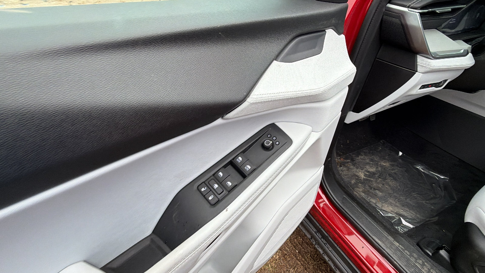 New 2026 Jeep Cherokee Laredo AWD/4WD image 15