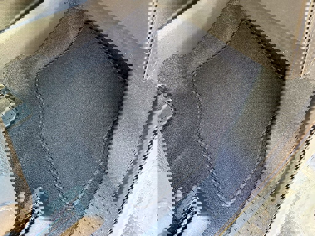 New 2025 Ford F150 XLT w/ Equipment Group 302A MID image 17