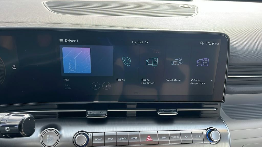 Used 2025 Hyundai Kona SEL image 16