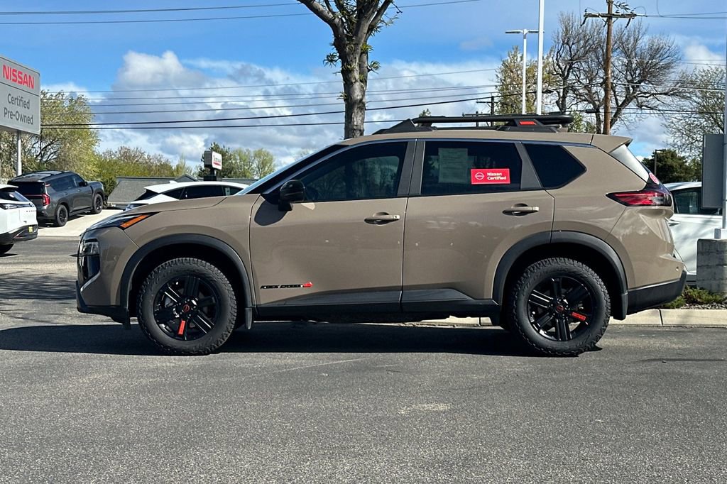 Used 2025 Nissan Rogue SV w/ Rock Creek Premium Package image 7