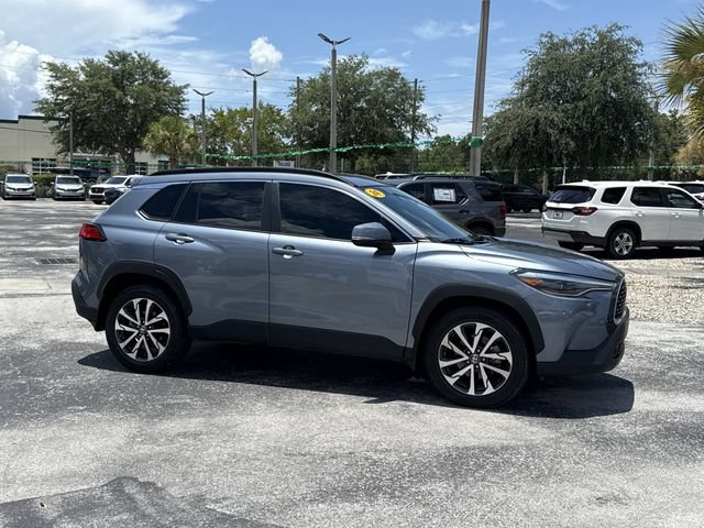 Used 2024 Toyota Corolla Cross XLE w/ Convenience Package AWD/4WD image 5