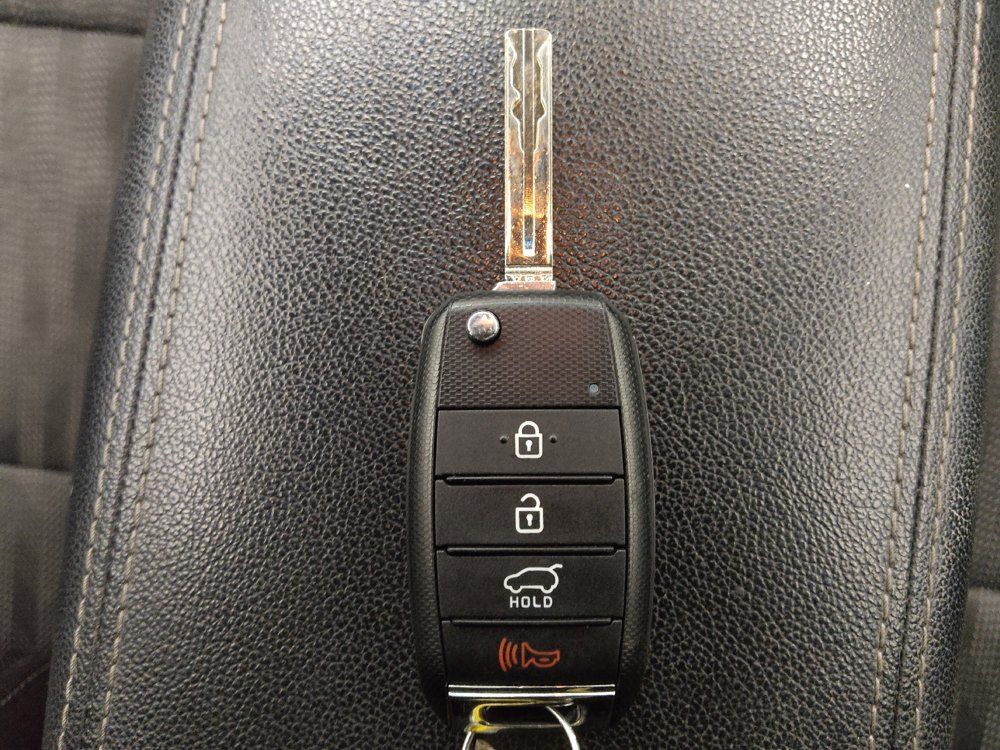 Used 2017 Kia Sportage LX FWD image 32