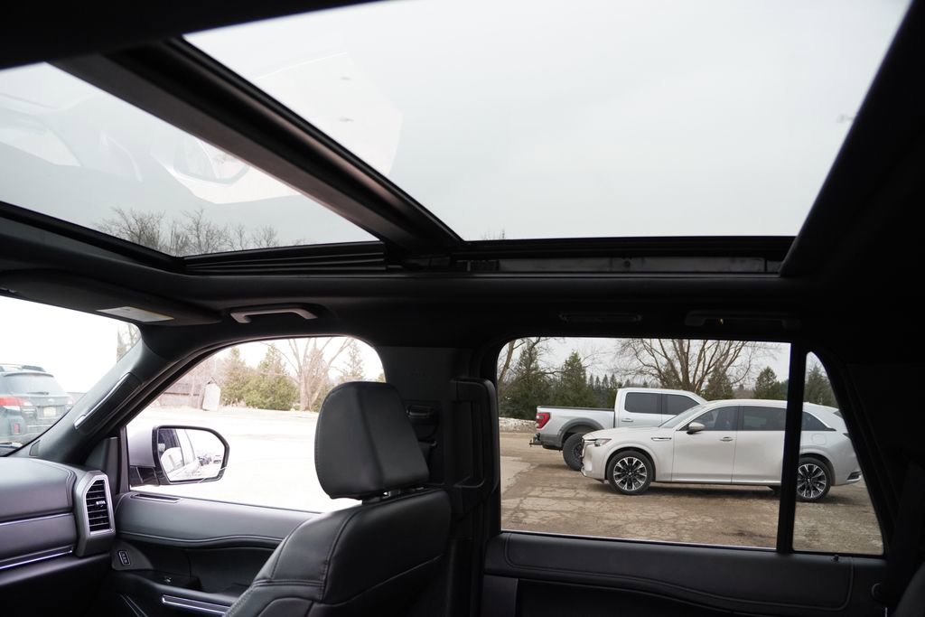 Certified 2021 Ford Expedition XLT image 20