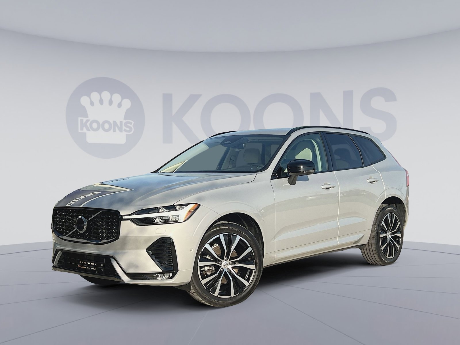 Used 2023 Volvo XC60 B5 Plus w/ Climate Package